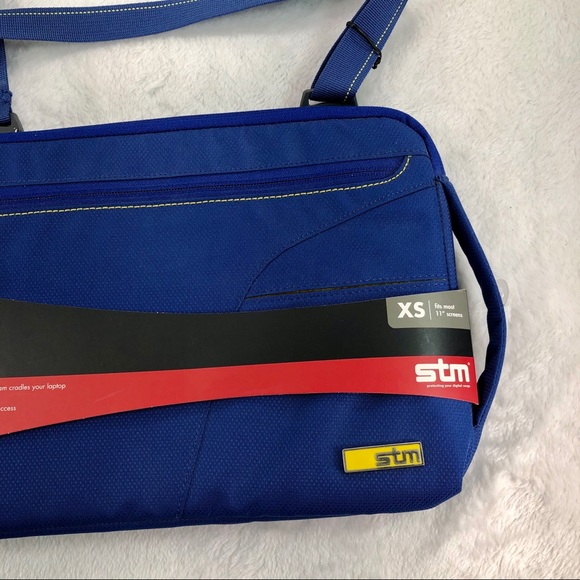 NWT STM BLAZER LAPTOP OR TABLET SLEEVE 11” - Picture 3 of 13